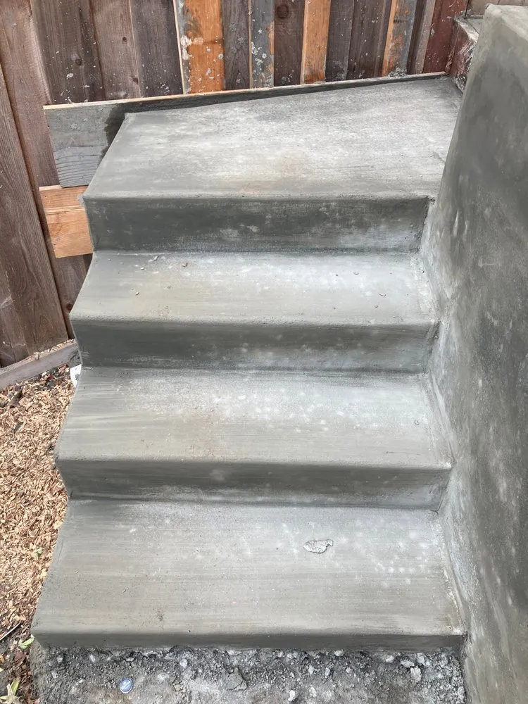 Top-rated residential landscaping in Petaluma, CA - Real Land Contractors