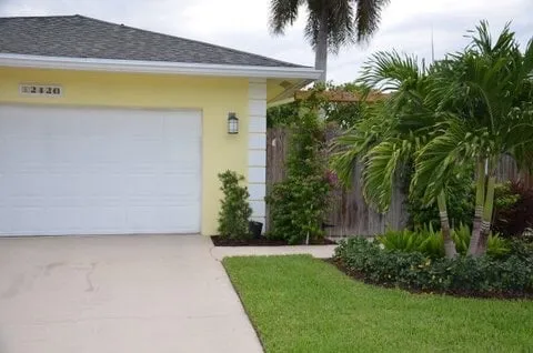 Reliable residential landscaping for homes in Boynton Beach, FL by Real Landscape