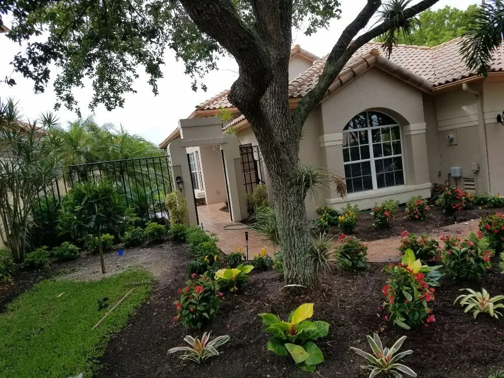 Affordable garden landscaping in Wellington, FL - Real Landscape Service Investment Corporation