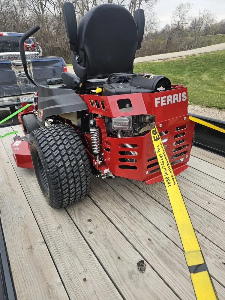 Trusted garden landscaping in Windsor, MO - Real Time Lawn Care