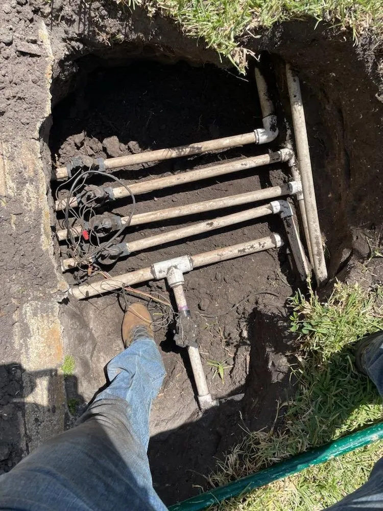 Top-rated lawn mowing service in Fort Pierce, FL - Real Verde Landscaping