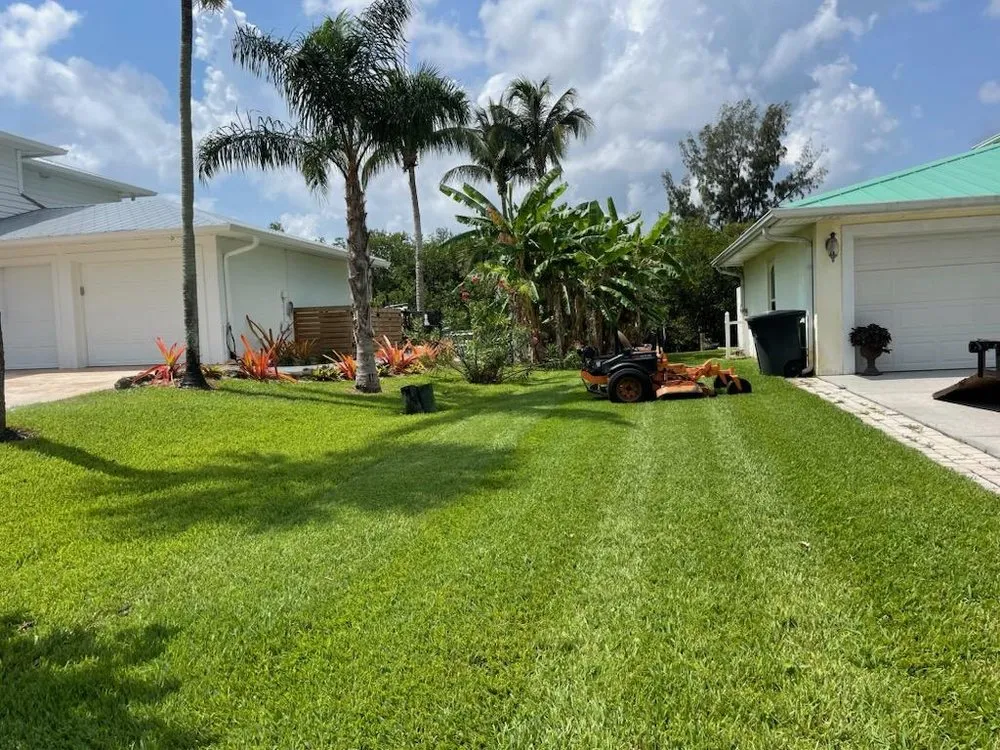 Trusted outdoor landscaping experts serving Fort Pierce, FL - Real Verde Landscaping