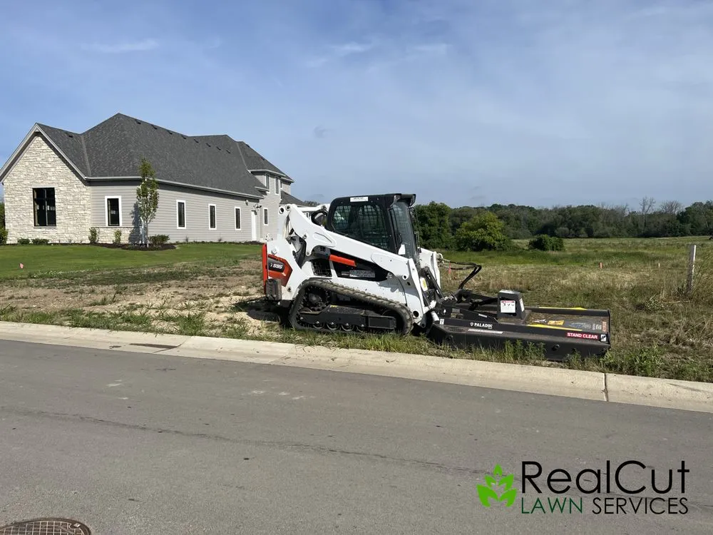 Custom garden landscaping in Hales Corners, WI - RealCut Lawn Service