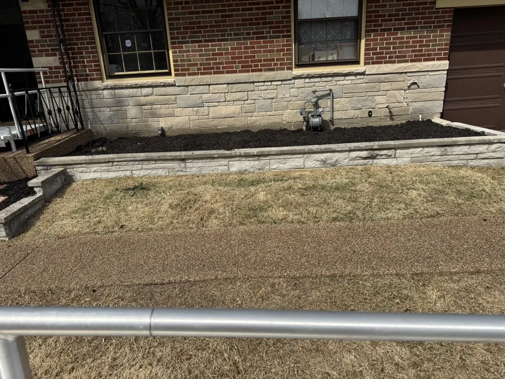 Reliable yard cleanup service with custom design in Florissant, MO by Reasonable Grass Cuts And Hauling