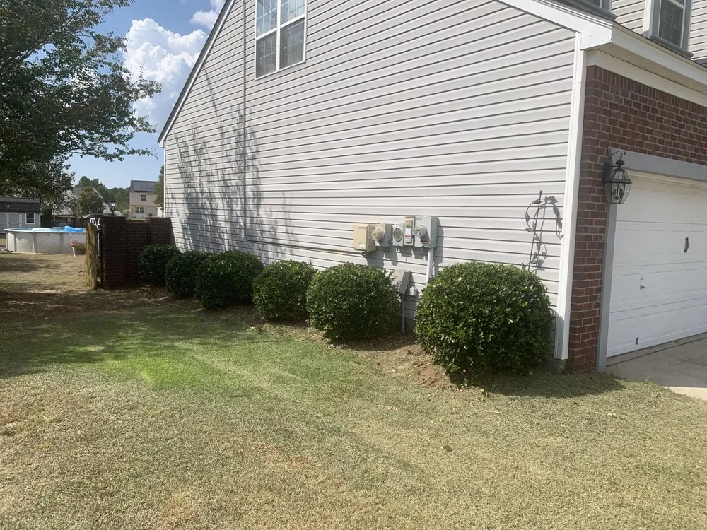 Top-rated outdoor landscaping experts serving Columbia, SC - Reaves Lawn And Handman Service