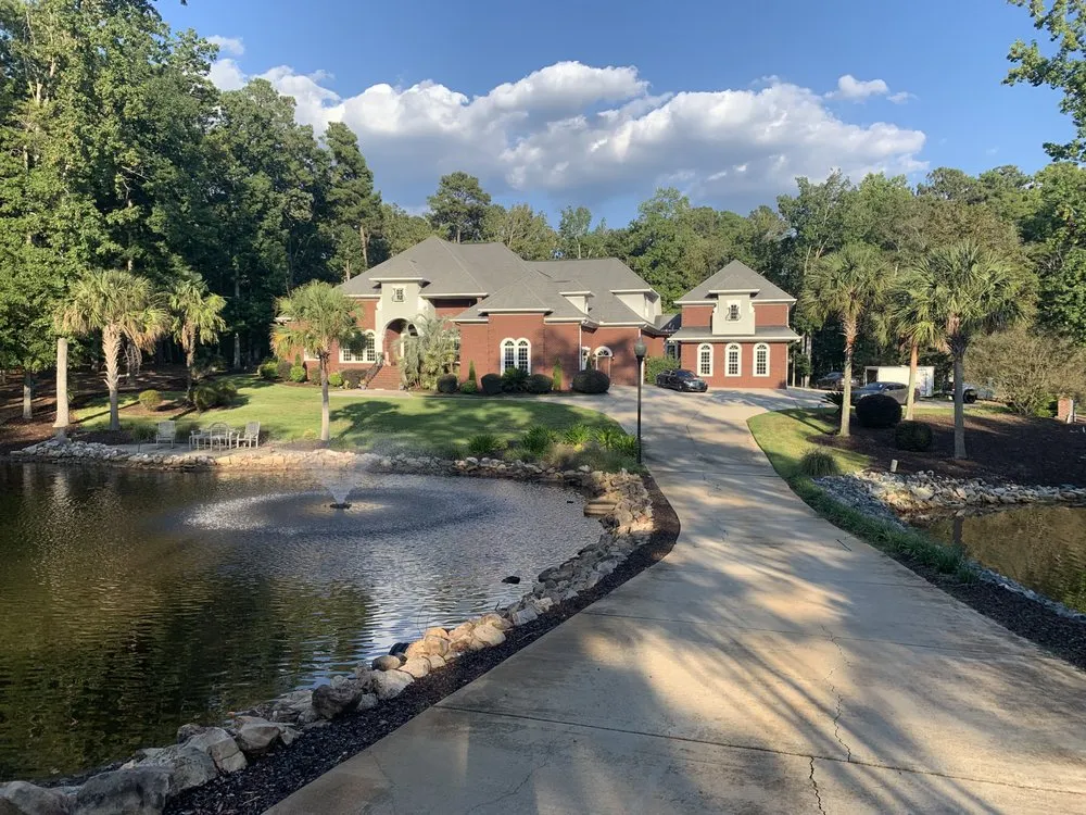 Top-rated landscaping services in Columbia, SC - Reaves Lawn And Handman Service