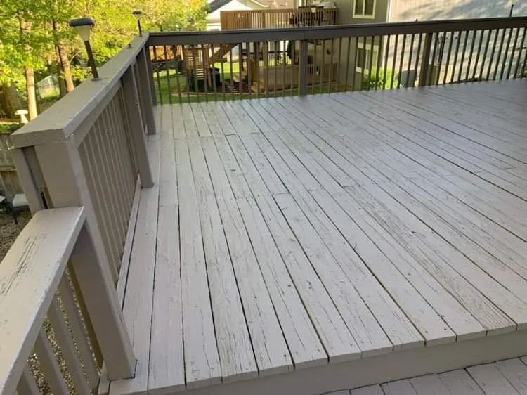 Local yard maintenance in St Louis, MO by Rebollo Brothers