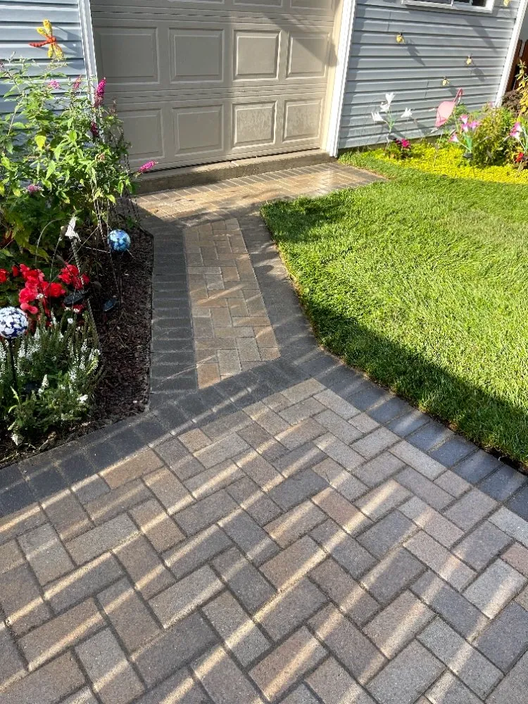 Affordable yard maintenance in Chicago, IL by Rebollo Landscaping