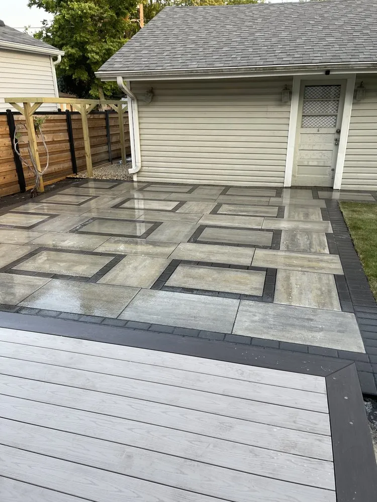 Local yard maintenance experts serving Chicago, IL - Rebollo Landscaping