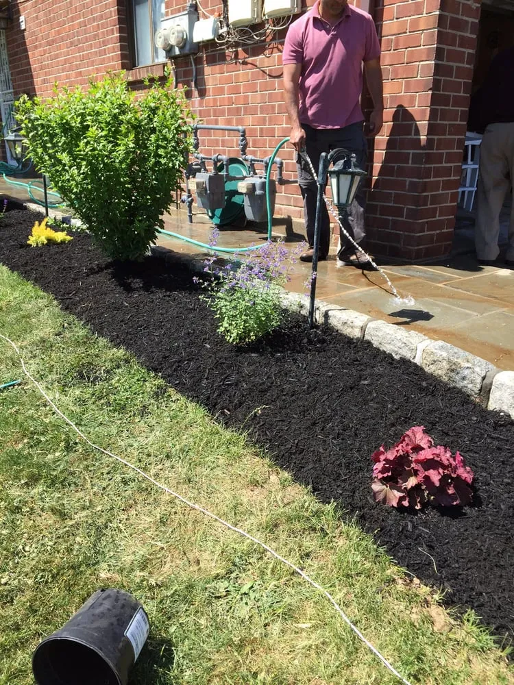 Trusted landscaping services experts serving Mount Vernon, NY - Rebollo Landscaping