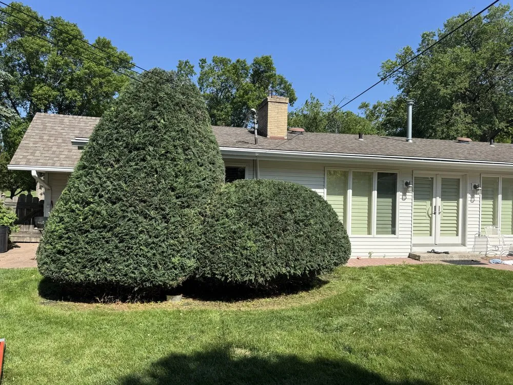 Expert landscape design experts serving Grand Forks, ND - Reco lawncare