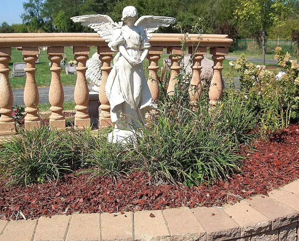 Expert lawn care service in Joliet, IL by Recycled Rubber Products