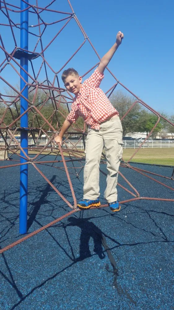 Expert outdoor landscaping experts serving Joliet, IL - Recycled Rubber Products