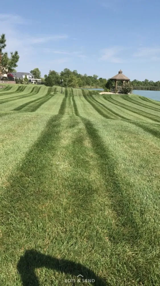 Professional landscaping services experts serving Richland, IN - Red Clay lawn and landscape