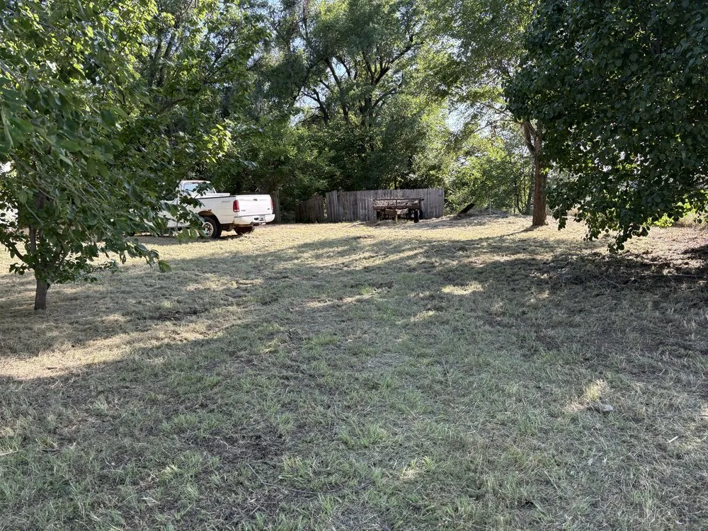 Professional yard maintenance in Enid, OK - Red Dirt Construction & Land Clearing