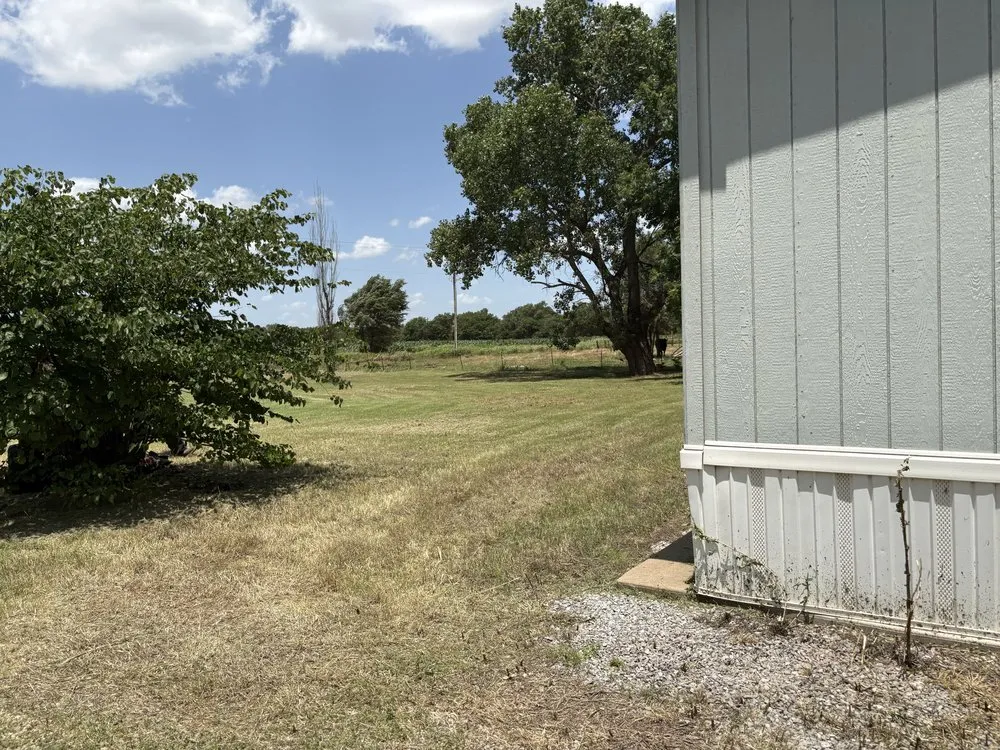 Local yard maintenance in Enid, OK - Red Dirt Construction & Land Clearing