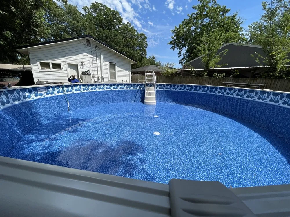 Professional yard maintenance in Crossville, AL - Red Dirt Landscaping