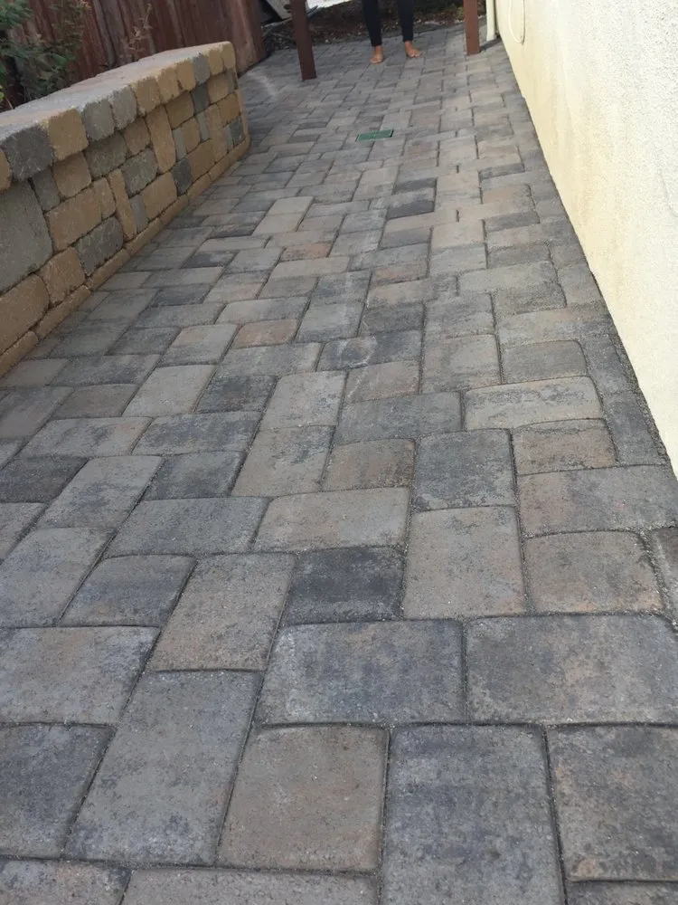 Custom landscape installation experts serving San Luis Obispo, CA - Red Dog Landscape