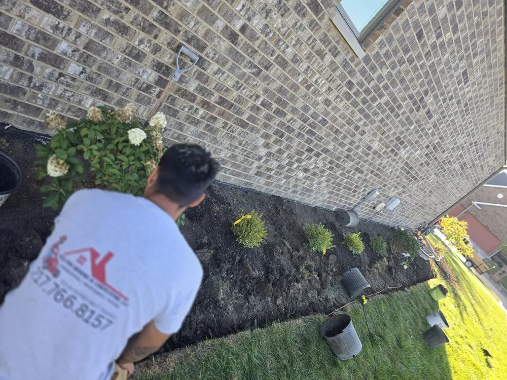 Trusted outdoor landscaping experts serving Champaign, IL - Red Dog Lawn care & Ext. Remodeling