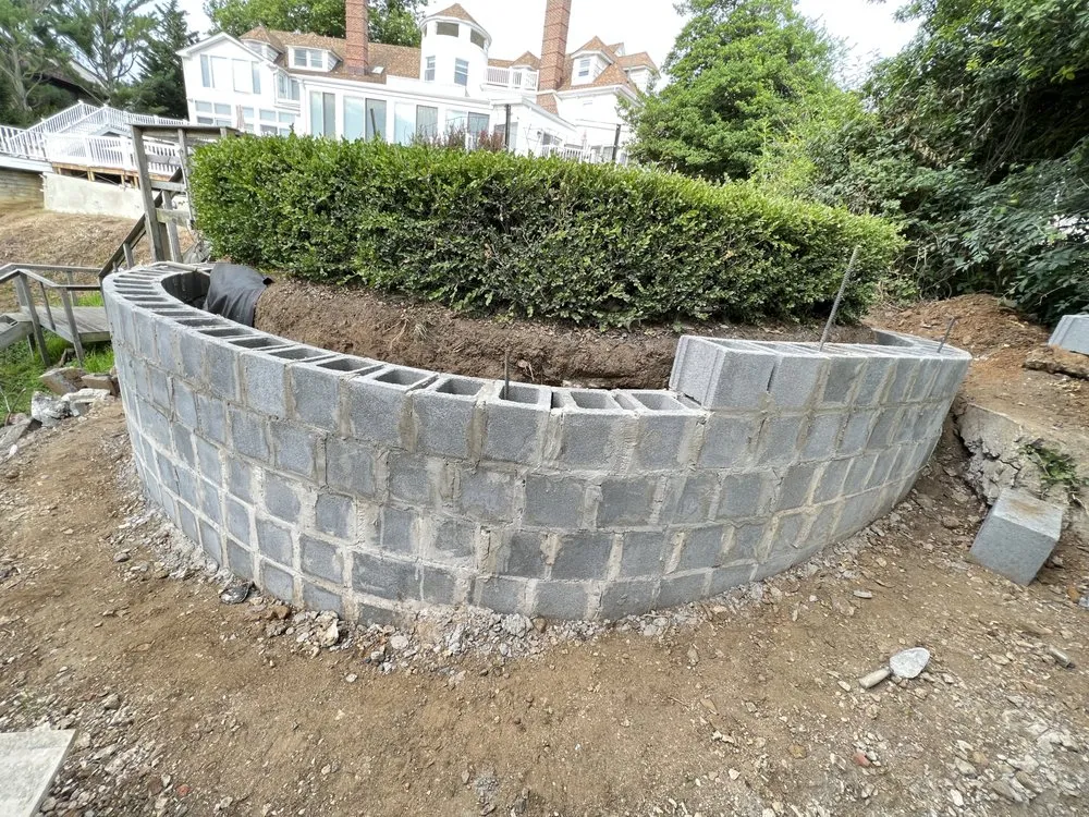 Custom garden landscaping experts serving Atlantic Highlands, NJ - Red Edge Landscaping