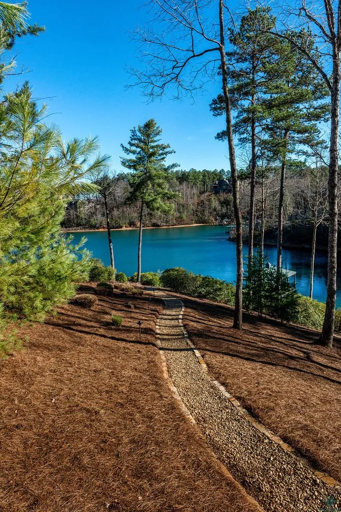 Local lawn mowing service in Travelers Rest, SC - Red Elm Residential & Landscapes