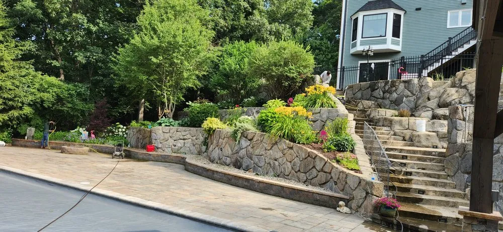 Professional residential landscaping in Towson, MD - Red Hill Lawn Care