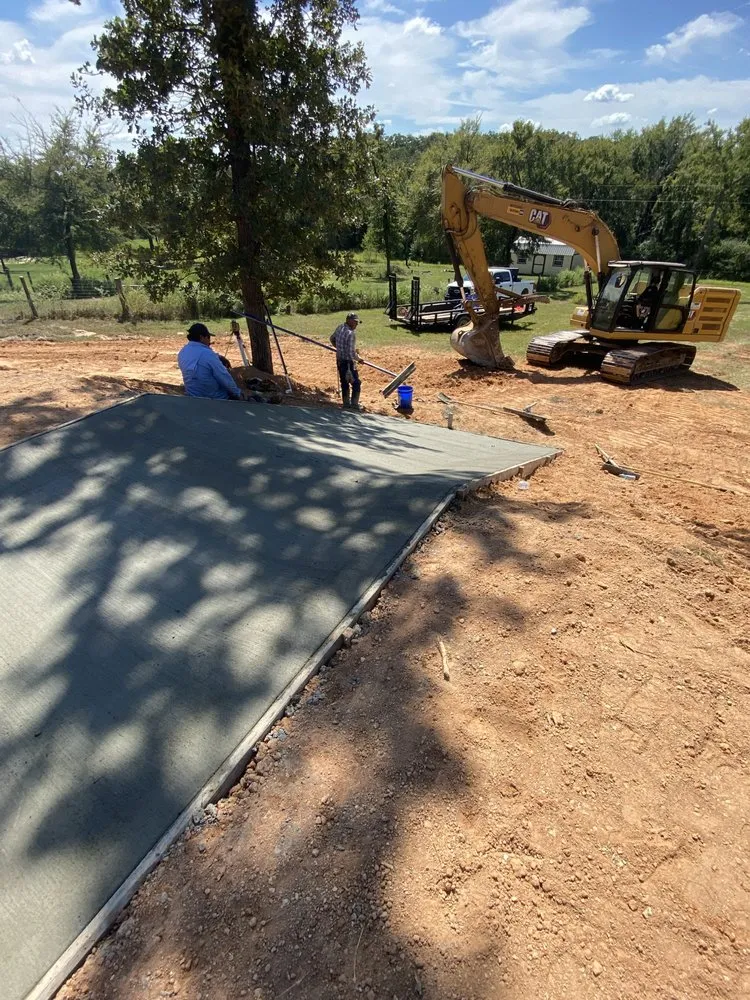 Expert landscaping services in Conroe, TX by Red J Construction