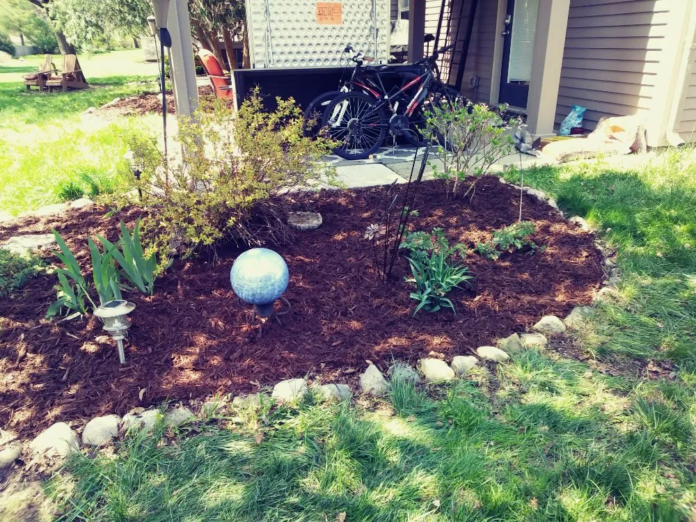 Affordable yard cleanup service near you across Ypsilanti, MI - Red Leaf Landscaping