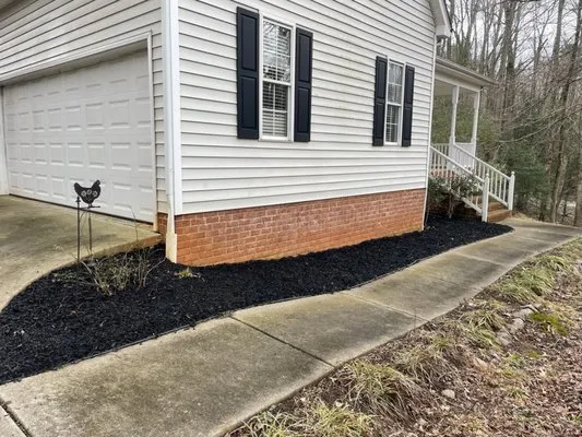 Red Line Landscaping Logo