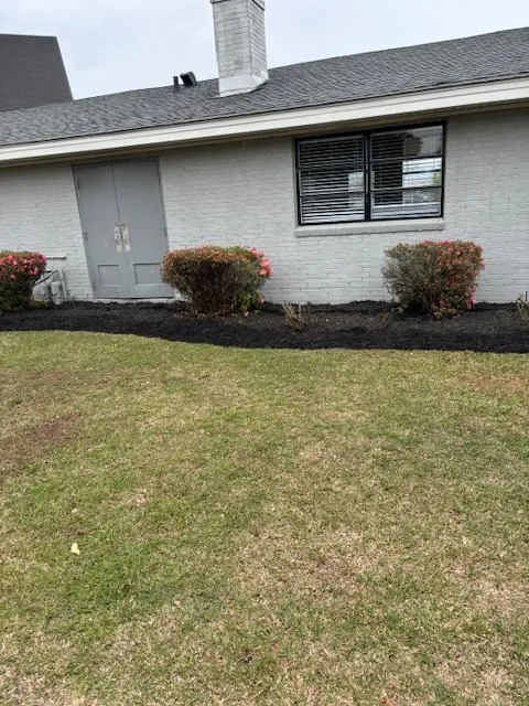 Trusted outdoor landscaping experts serving Kinston, NC - Red Line Lawn Care