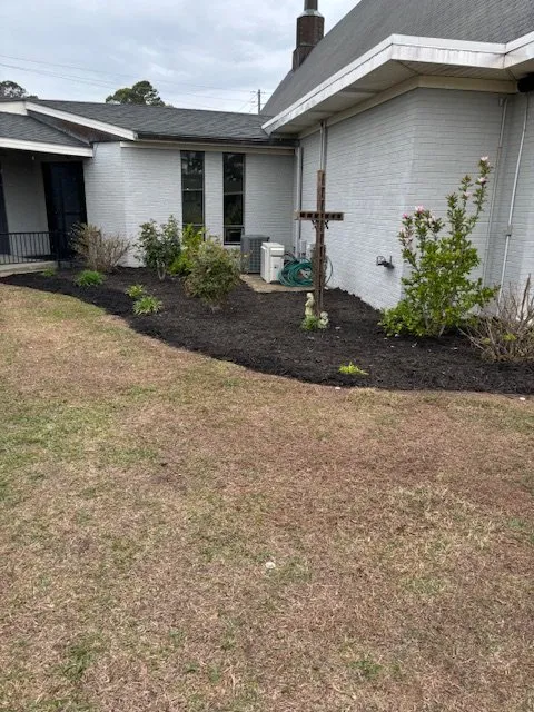 Top-rated yard maintenance with custom design across Kinston, NC - Red Line Lawn Care