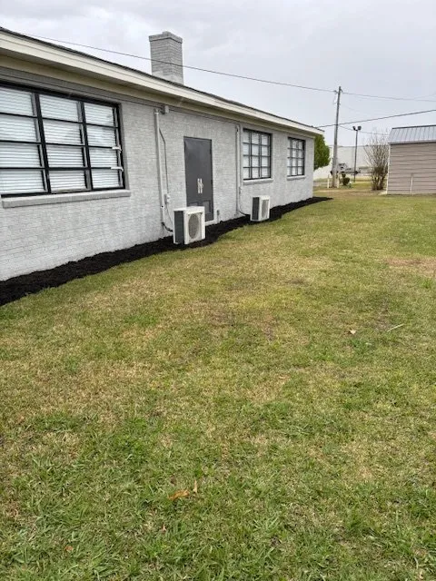 Professional lawn mowing service in Kinston, NC - Red Line Lawn Care