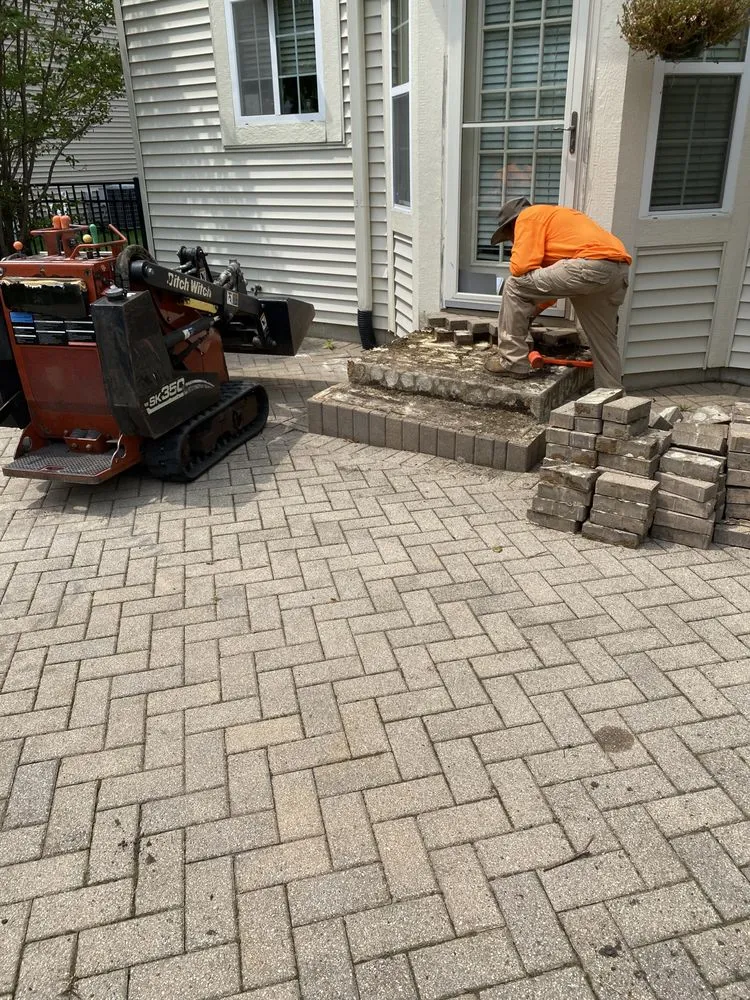 Local yard maintenance experts serving Harvard, IL - Red Maple Landscaping & Tree Services