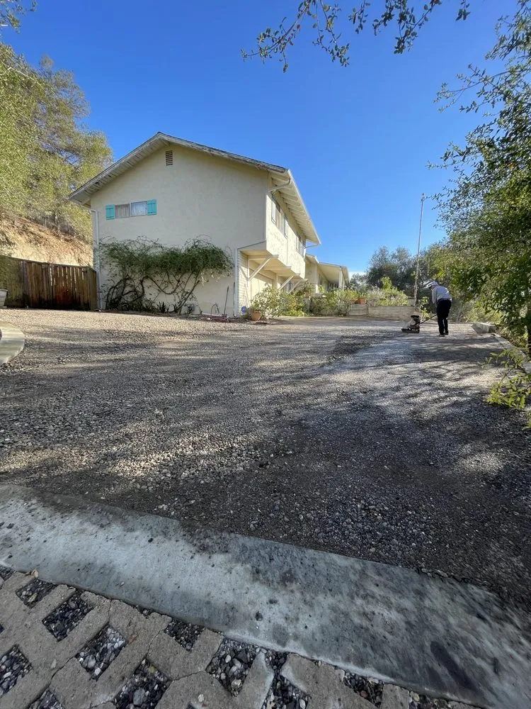 Top-rated yard maintenance with custom design in Fallbrook, CA by Red Mountain Land Management