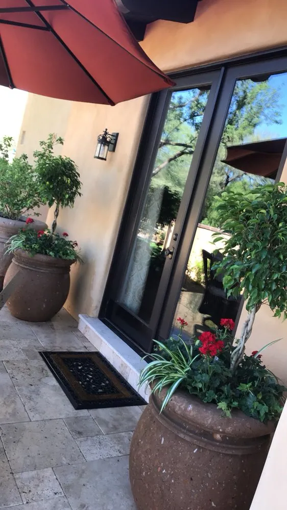 Affordable yard cleanup service experts serving Phoenix, AZ - Red Mountain Lawn Care