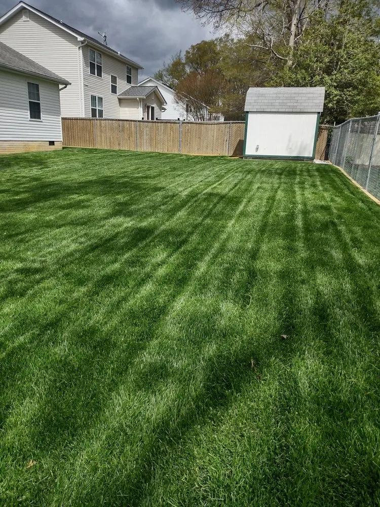 Reliable garden landscaping for beautiful yards across Heathsville, VA - Red Oak Grounds Maintenance