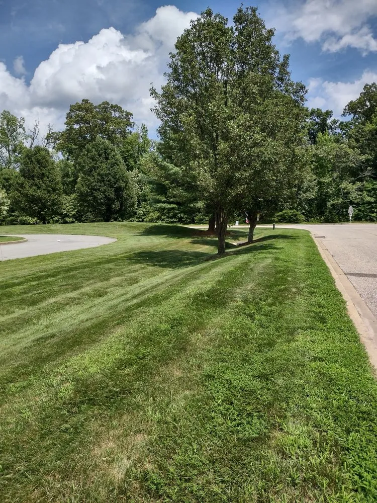 Local garden landscaping for homes in Heathsville, VA by Red Oak Grounds Maintenance