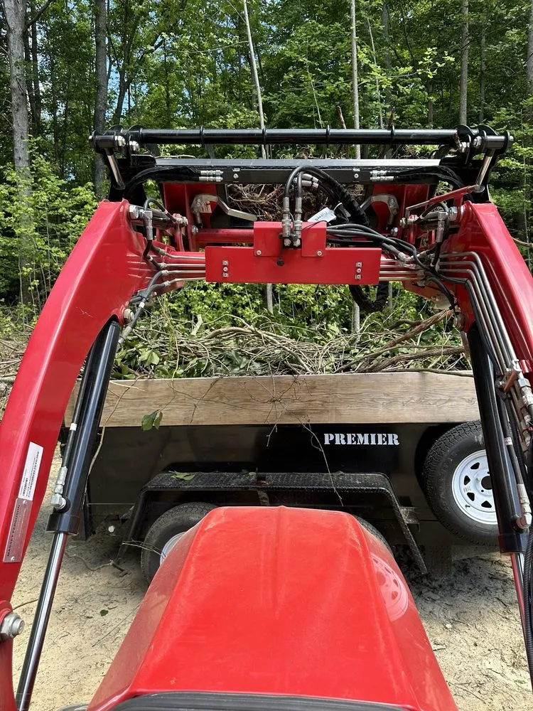Professional lawn care service in Heathsville, VA by Red Oak Grounds Maintenance