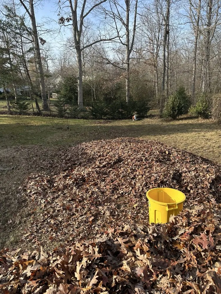 Local residential landscaping experts serving Heathsville, VA - Red Oak Grounds Maintenance