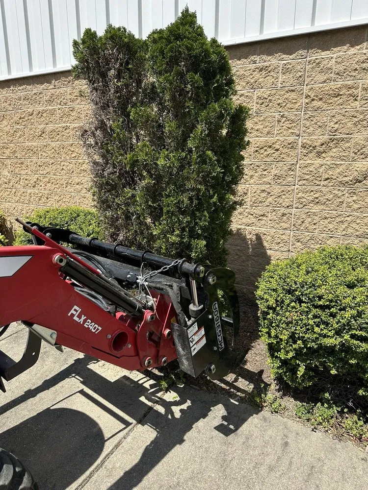 Professional lawn mowing service in Heathsville, VA by Red Oak Grounds Maintenance