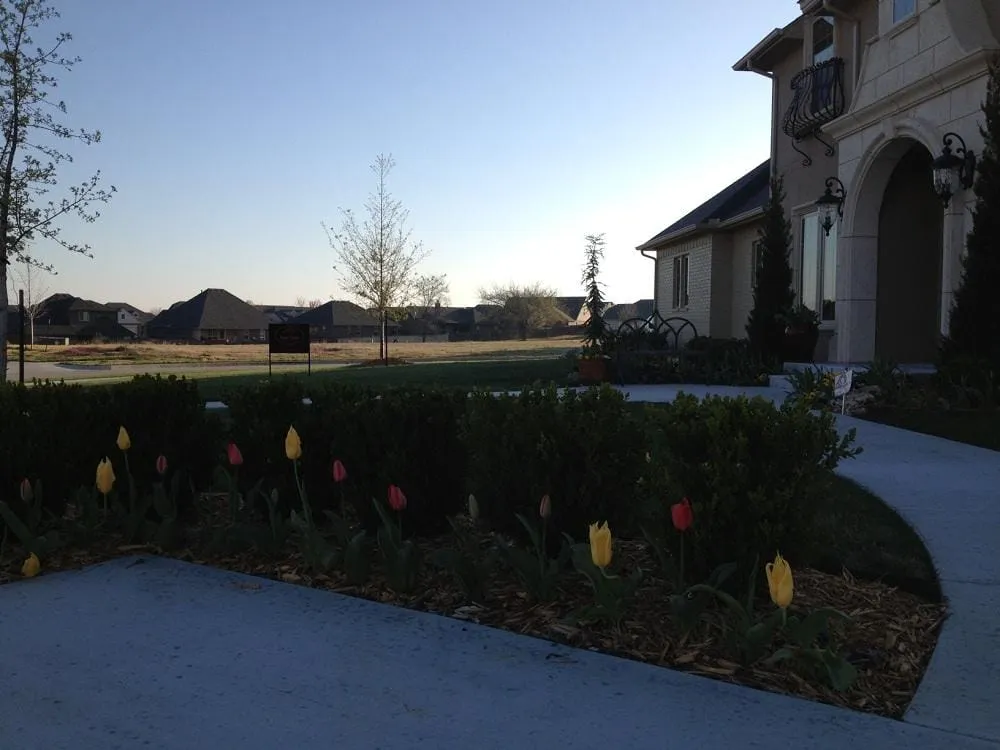 Local garden landscaping for homes in Jenks, OK by Red Oak Landscape