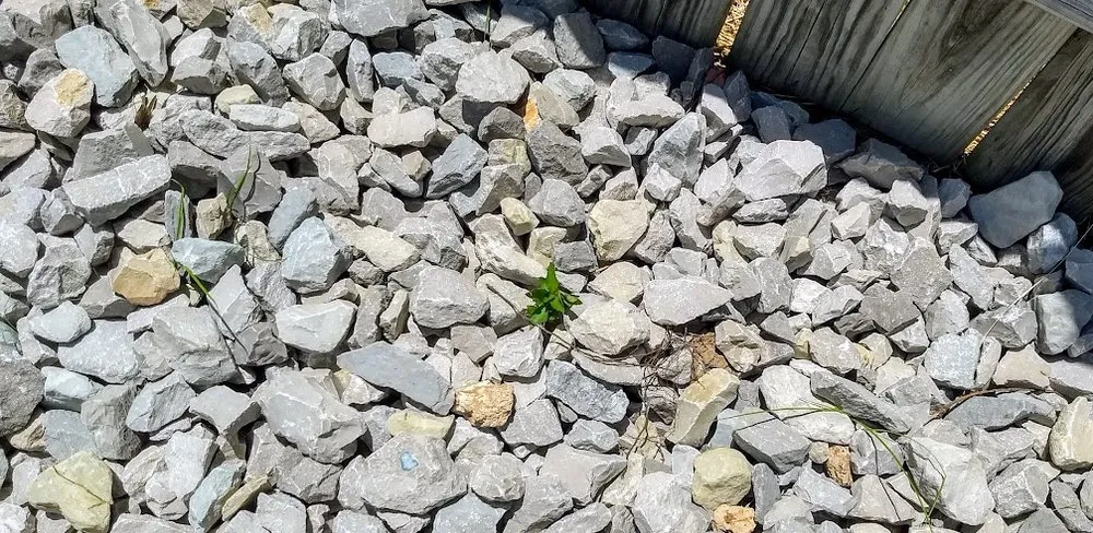 Custom residential landscaping in Arnold, MO - Red Oak Landscaping