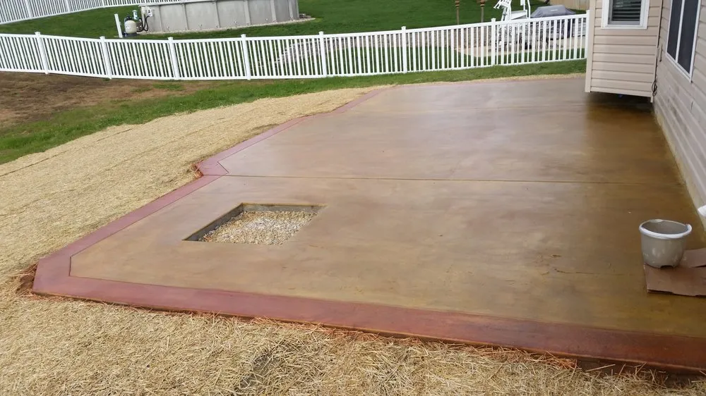 Top-rated residential landscaping experts serving Arnold, MO - Red Oak Landscaping