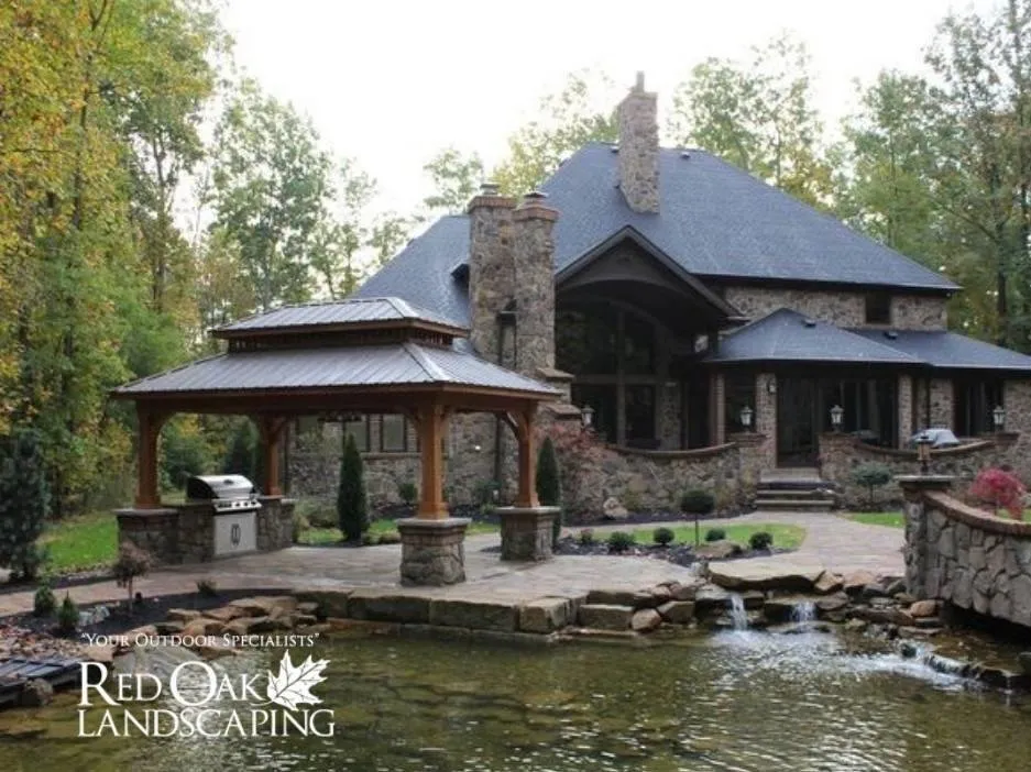 Top-rated yard cleanup service in Arnold, MO - Red Oak Landscaping