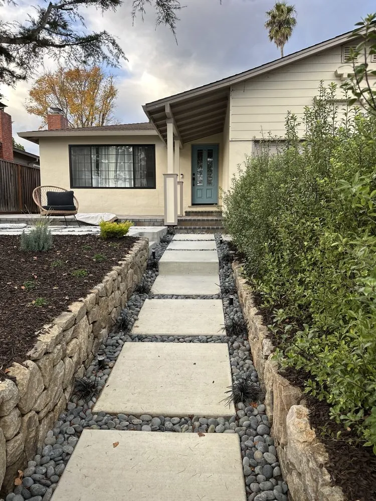Top-rated residential landscaping in Redwood City, CA - Red Oak Landscaping