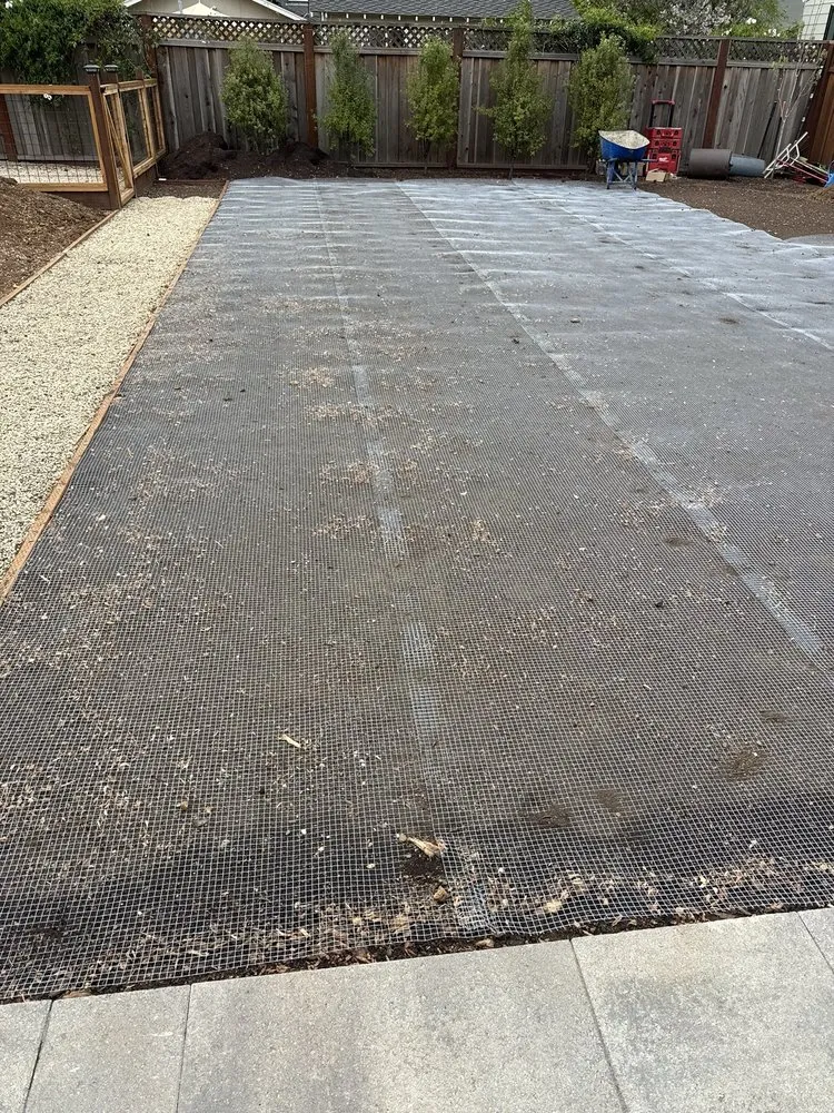 Affordable landscape installation in Redwood City, CA by Red Oak Landscaping