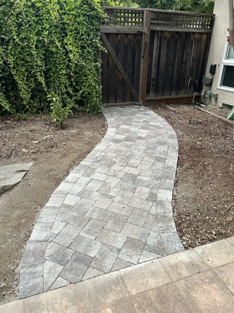 Trusted landscape installation in Redwood City, CA - Red Oak Landscaping