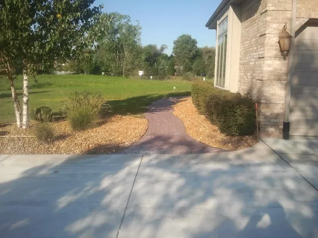 Trusted landscape installation experts serving crestwood, IL - Red Oaks Landscaping