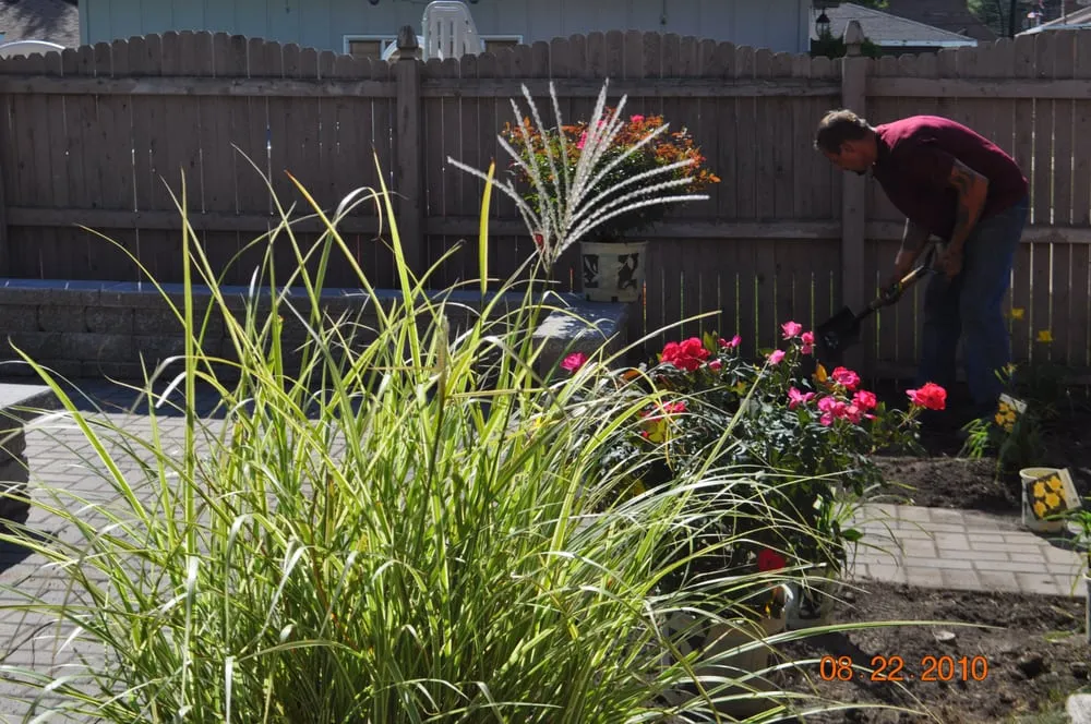 Trusted garden landscaping for residential properties across crestwood, IL - Red Oaks Landscaping