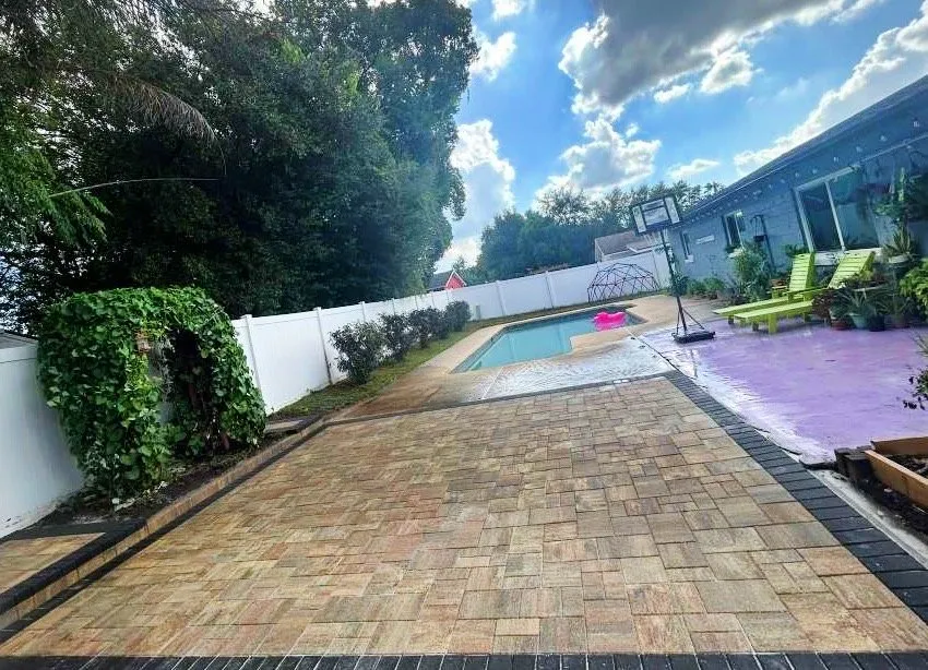 Local yard maintenance for residential properties in Orlando, FL by Red Pavers